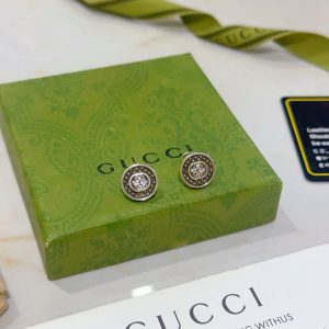 もらって 嬉しいピアス ブランド