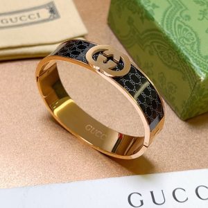 GUCCI ブレスレット メンズ 安い