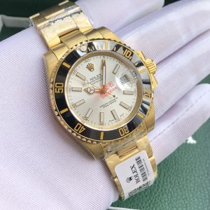 ロレックス サブマリーナ 定価で買う方法