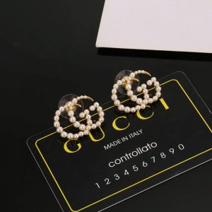 錆びない ピアス 安い