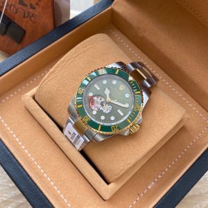 ロレックス サブマリーナ 新品 価格