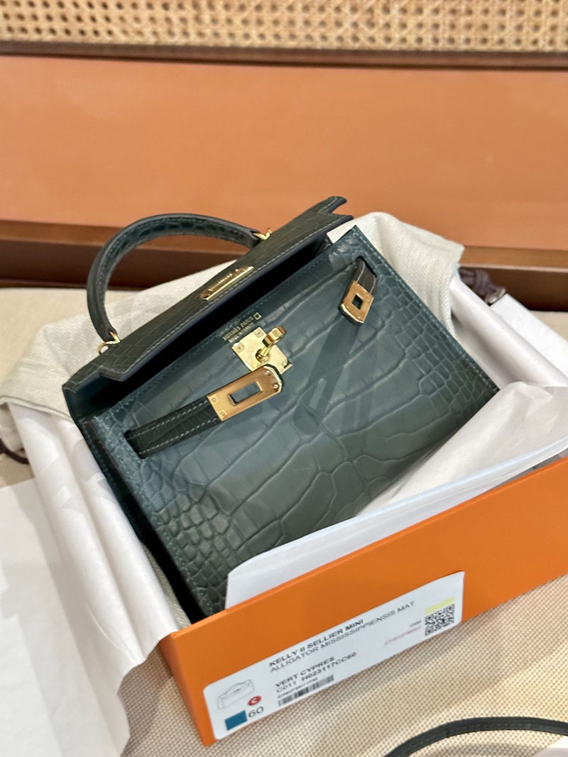 エルメス ケリーミニ 20 外縫い ヴェールシプレ クロコダイル アリゲーターマット ゴールド金具 2412863 エルメス ミニケリー クロコ - 画像 (6)