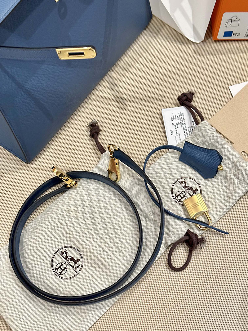 エルメス HERMES ケリー25 外縫い ブルーアガット ヴォーエプソン ゴールド金具 2412868 エルメスケリー風バッグ - 画像 (10)