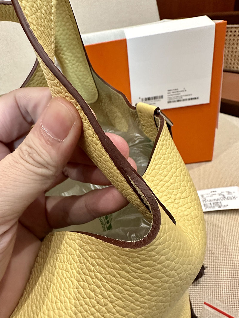 エルメス HERMES ピコタンロック 18 PM ジョーヌプッサン トリヨンクレマンス シルバー金具 2412885 ピコタン 定価 推移 - 画像 (5)