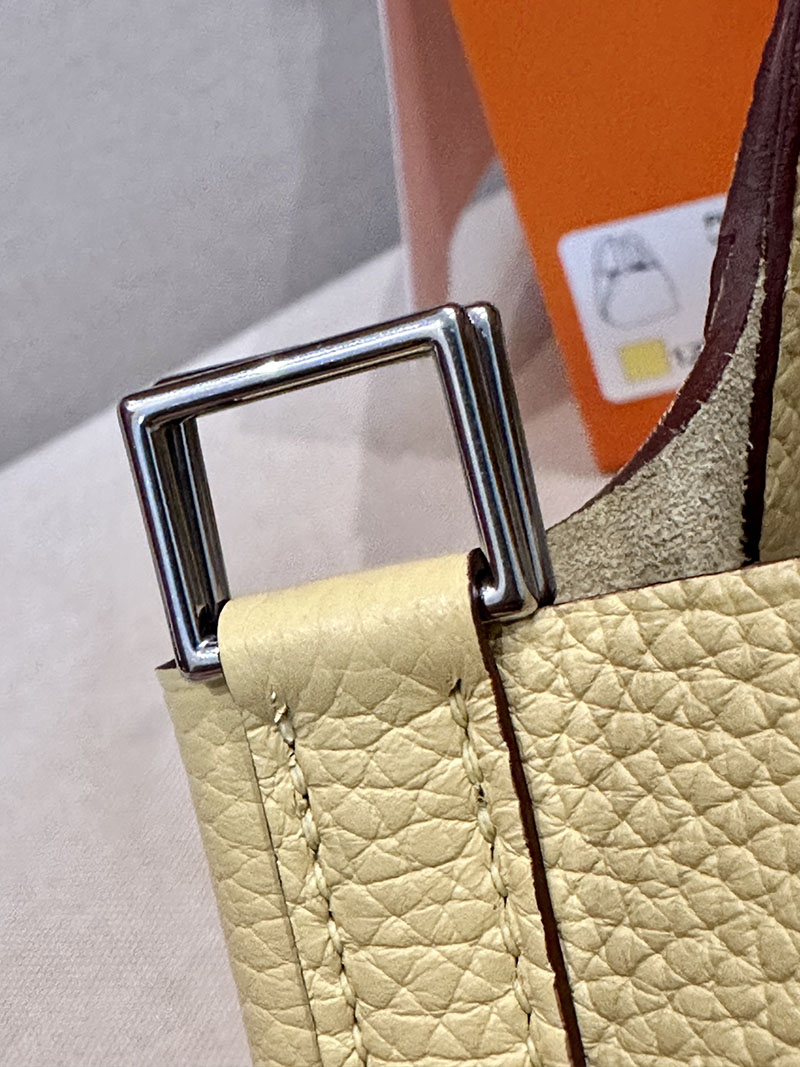 エルメス HERMES ピコタンロック 18 PM ジョーヌプッサン トリヨンクレマンス シルバー金具 2412885 ピコタン 定価 推移 - 画像 (2)