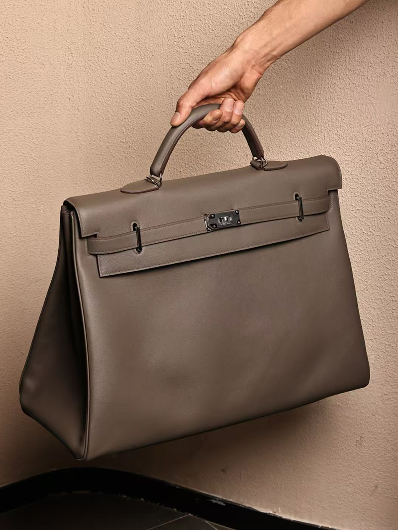 エルメス ケリー50 定価 HERMES ケリー50 メンズ 黒 ブラック スイフト シルバー金具 2412888 エルメス ケリー メンズ ショルダー - 画像 (8)