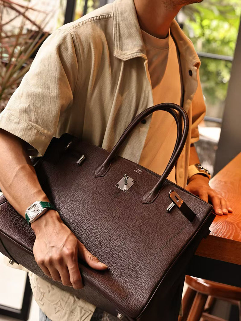 エルメス HERMES バーキン40 ルージュセリエ トリヨンクレマンス シルバー金具 2412899 バーキン 男が持つ - 画像 (3)