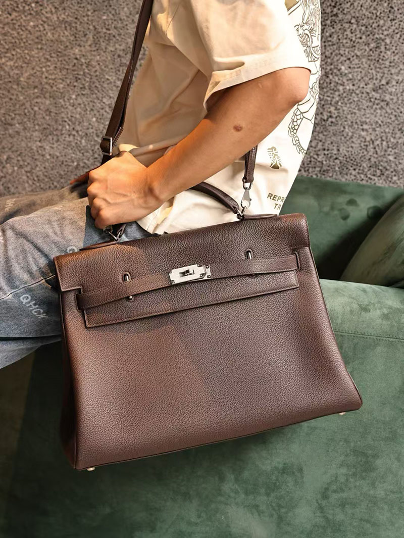 エルメス メンズバッグ 人気 HERMES ケリー 42cm 内縫い エベンヌ トゴ シルバー金具 2412901 ケリーバッグ メンズ - 画像 (12)