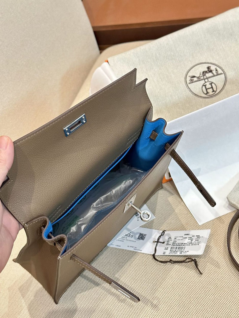 エルメスケリーリュック HERMES エルメス ケリーダンス2 ベージュドゥワイマール/ブルーフリーダ エバーカラー シルバー金具 2412923 - 画像 (9)