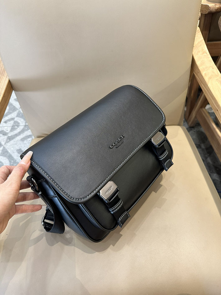 最高級 コーチバッグコピー レーサー メッセンジャー CU110 QB/BK ブラック シルバー金具 コーチ バッグ 斜めがけ 人気メンズ - 画像 (7)