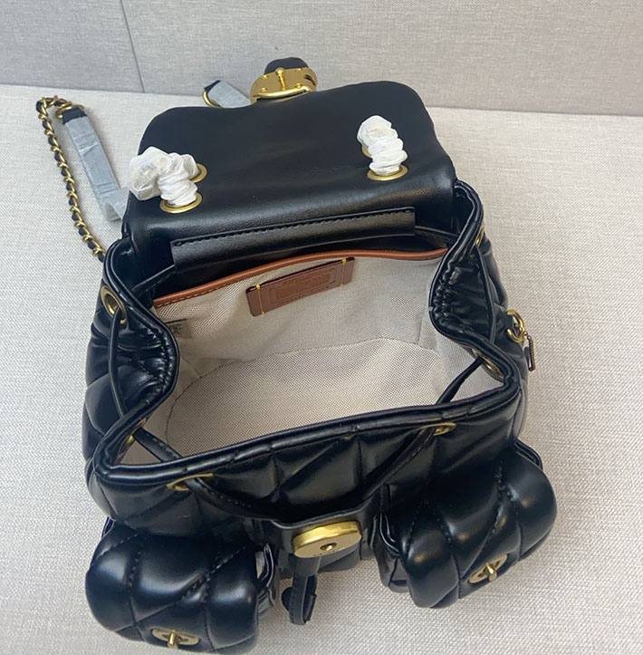 最高級 コーチバッグコピー タビー バックパック・キルティング CU076 B4/BK ブラス/ブラック ゴールド金具 コーチ リュック レディース 人気 - 画像 (3)