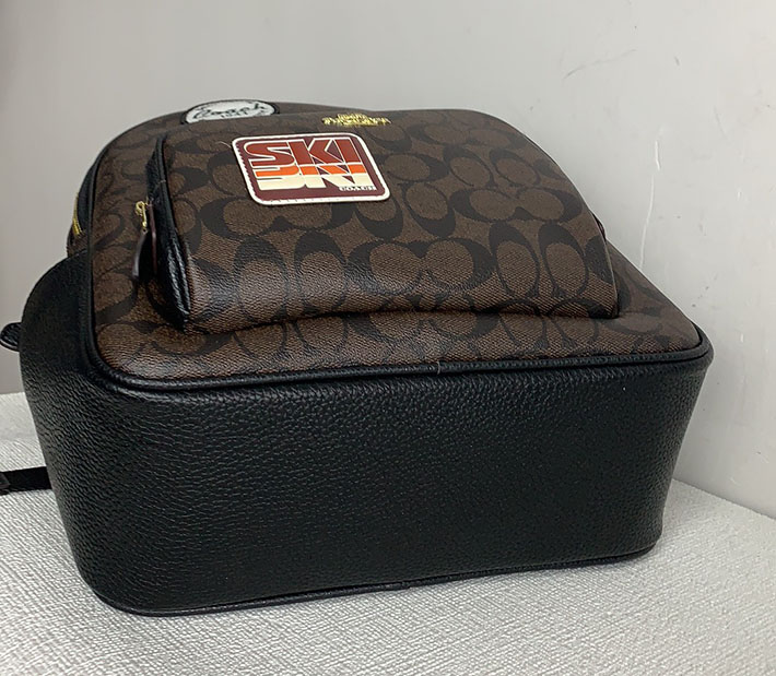 コーチ コート バックパック・シグネチャー キャンバス・スキー パッチ CE595 IMXAQ ウォルナット×ブラック ゴールド金具 コーチ リュック アウトレット - 画像 (4)