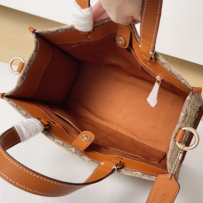 コーチ 【DISNEY X COACH】デンプシー キャリーオール / シグネチャー ジャカード / ミッキーマウス プリント CM198 B4R3U コーチ ディズニー セール - 画像 (3)