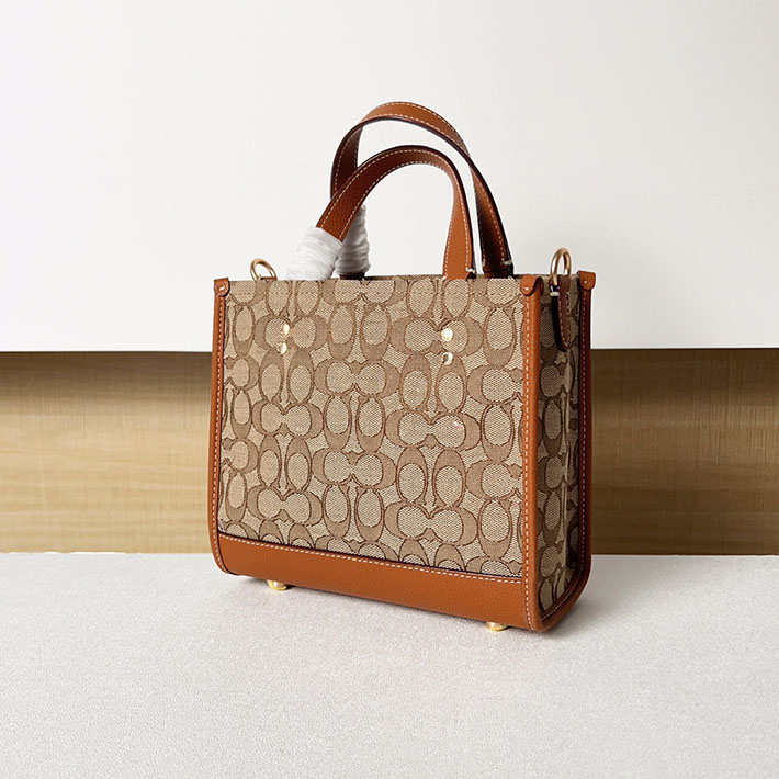 コーチ 【DISNEY X COACH】デンプシー トート 22 / シグネチャー ジャカード / ミッキーマウス プリント CM199 B4R3U コーチ ディズニー セール - 画像 (7)