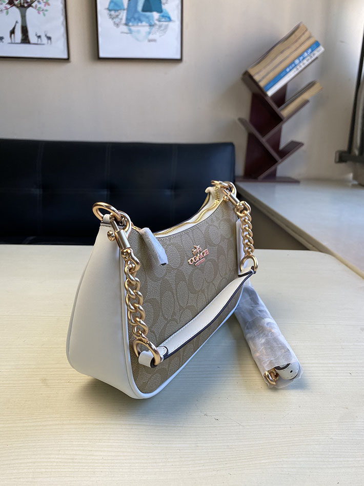 最高級 コーチバッグコピー テリ ショルダー バッグ シグネチャー キャンバス CA548 IMXDM サンド/チョーク ゴールド金具 コーチ ショルダーバッグ 小さめ - 画像 (8)