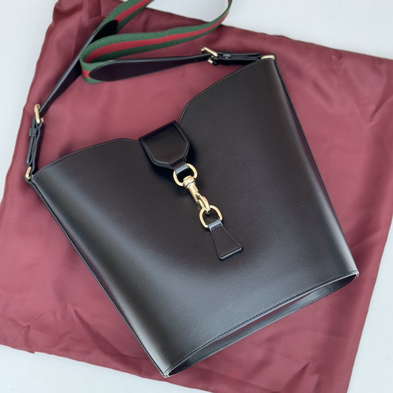 グッチ バッグ 新作 GUCCI ミディアム バケット ショルダーバッグ 782904 AADDY 1060 ブラック グッチ ダイアナ 芸能人 - 画像 (6)