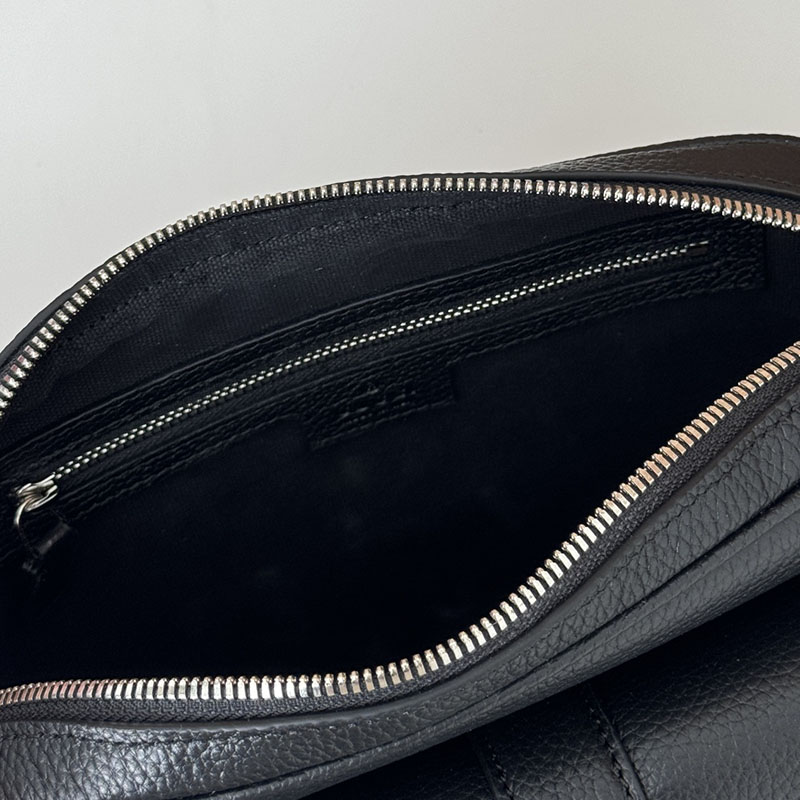 グッチ バッグ 新作 GUCCI ウェブ ストライプ付き スモール クロスボディバッグ 816751 AAEF6 1042 ブラック グッチ ショルダーバッグ メンズ - 画像 (2)