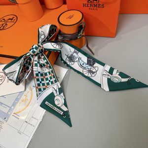 レディーススカーフ ブランド 1万円