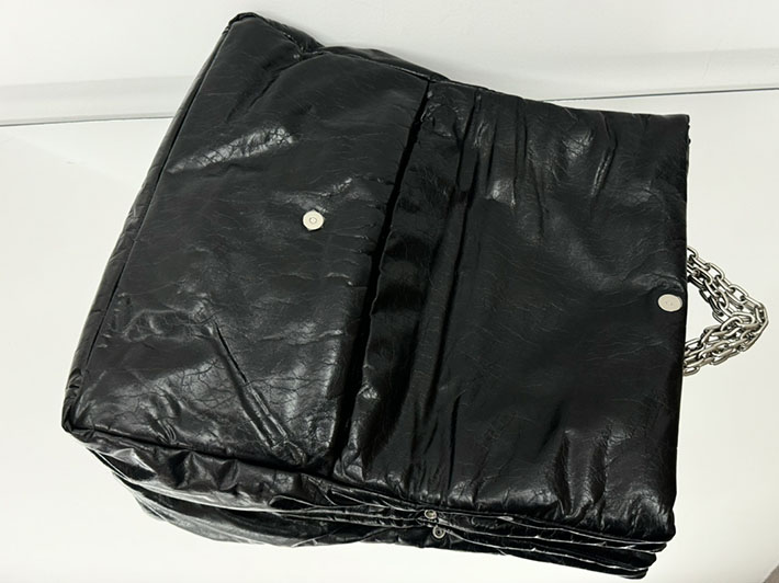 最高級 バレンシアガバッグコピー MONACO ラージチェーンバッグ 7659332AASA1000 ブラック シルバー金具 バレンシアガ ショルダーバッグ 人気 - 画像 (7)