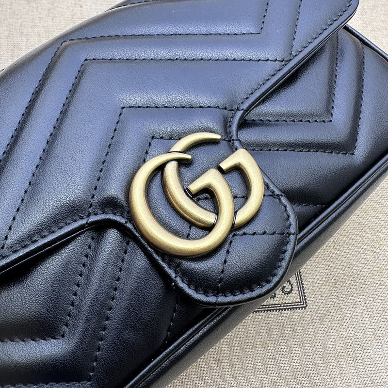 グッチ バッグ 新作 GUCCI GGマーモント スーパーミニバッグ 751526 AACCE 1061 ブラック 流行り廃りのないブランドバッグ - 画像 (6)