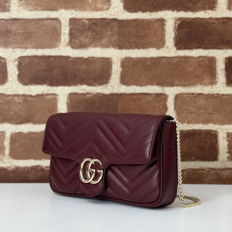 グッチ バッグ 新作 GUCCI GGマーモント スーパーミニバッグ 751526 AADQM 6241 ロッソ アンコーラ 流行り廃りのないブランドバッグ - 画像 (9)