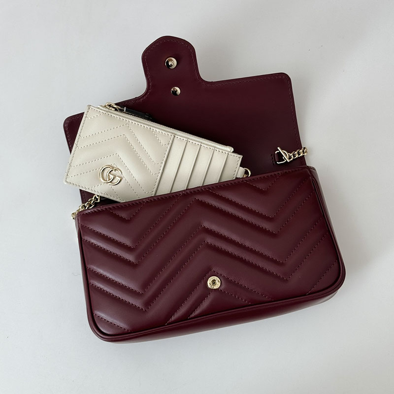 グッチ バッグ 新作 GUCCI GGマーモント スーパーミニバッグ 751526 AADQM 6241 ロッソ アンコーラ 流行り廃りのないブランドバッグ - 画像 (4)