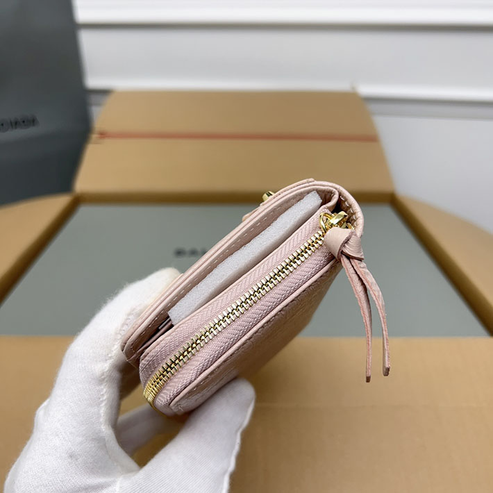 最高級 バレンシアガ財布コピー 二つ折り財布 クラシック 310699D940G5723 ペタルピンク ゴールド金具 バレンシアガ ミニ財布 アウトレット - 画像 (7)