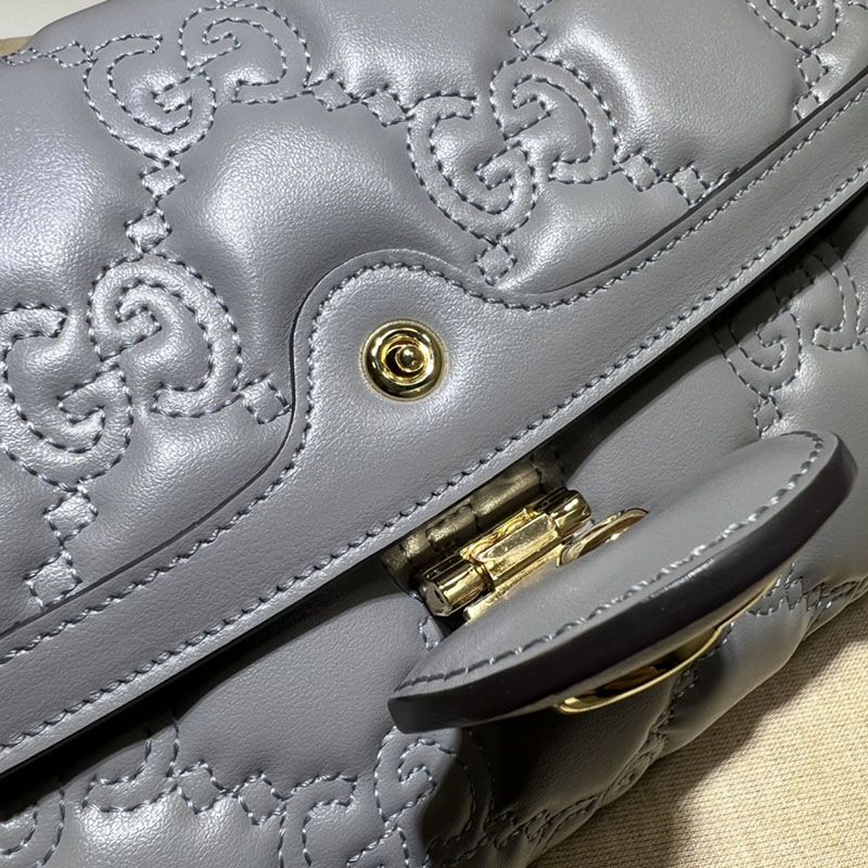 グッチ バッグ 新作 GUCCI GG MATELASSÉ SMALL SHOULDER BAG 724529 UM8HG 4946 ライトブルー ブランドバッグ アウトレット - 画像 (5)