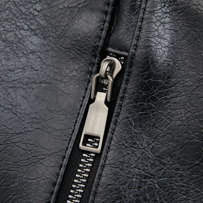 最高級 バレンシアガバッグコピー SHOPPER ガーメント トートバッグ 8116072ABH61090 ブラック ゴールド金具 バレンシアガ トートバッグ メンズ - 画像 (6)