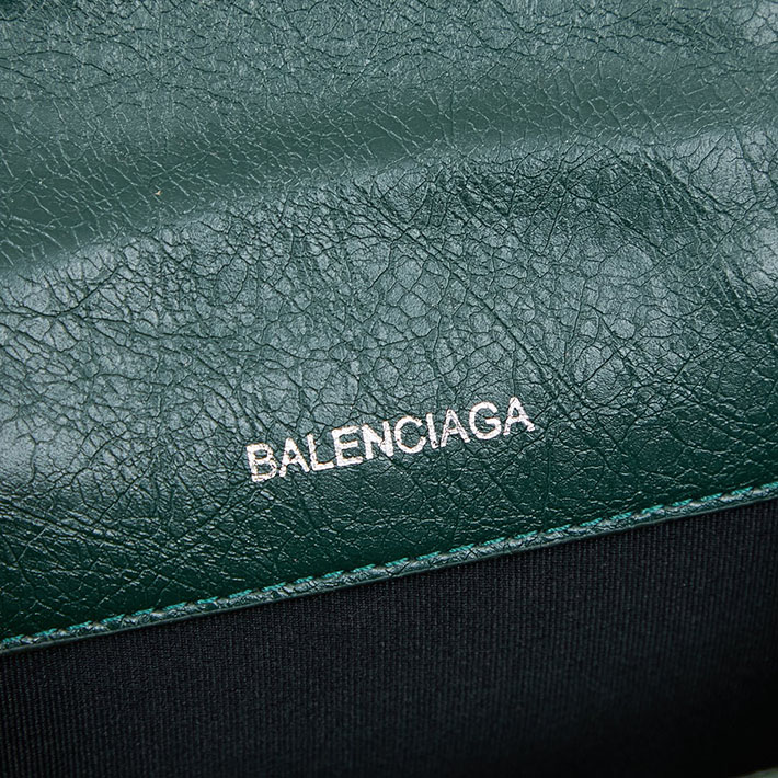 最高級 バレンシアガバッグコピー ショルダーバッグ LE CAGOLE XS Flap Bag 719082210KR3614 グリーン シルバー金具 バレンシアガ シティ 芸能人 - 画像 (3)
