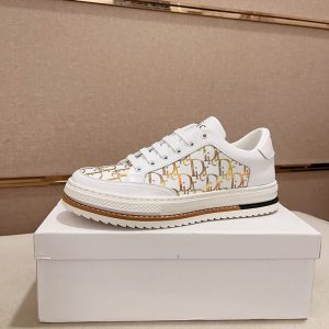 ディオール スニーカー メンズ