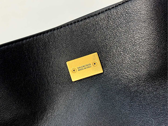 最高級 バレンシアガバッグコピー BEL AIR ラージ ホーボーバッグ 8057582ABAV1000 ブラック ゴールド金具 バレンシアガ バッグ 人気 レディース - 画像 (4)