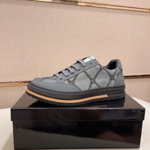 BOSS スニーカー メンズ