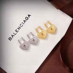 つけっぱなしピアス おすすめ