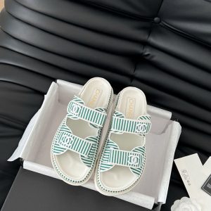 シャネル サンダル 安い