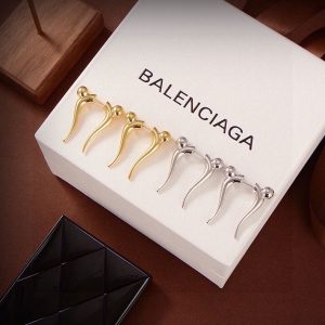 バレンシアガ ピアス フープ