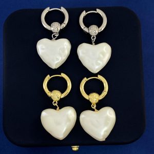 もらって 嬉しいピアス ブランド