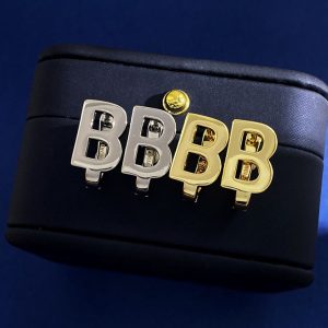 もらって 嬉しいピアス ブランド