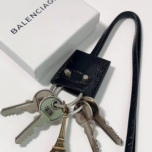 バレンシアガ キーホルダー バッグ