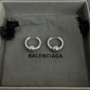 レディース ピアス ブランド