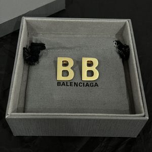 レディース ピアス ブランド