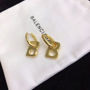 レディース ピアス 人気ブランド
