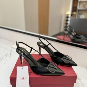 チャンキーヒール サンダル 歩きやすい