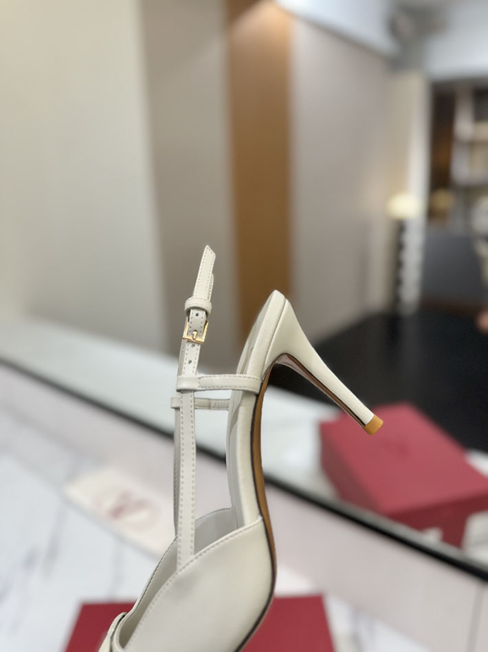 最高級ヴァレンティノスーパーコピー ヴァレンティノサンダルコピー VALENTINO 靴 2517330 ホワイト チャンキーヒール サンダル 歩きやすい - 画像 (2)