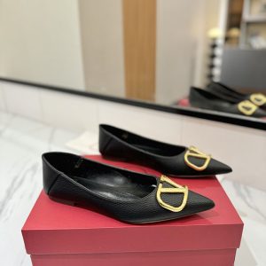 ヴァレンティノ パンプス フラット