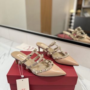 ヴァレンティノ サンダル レディース