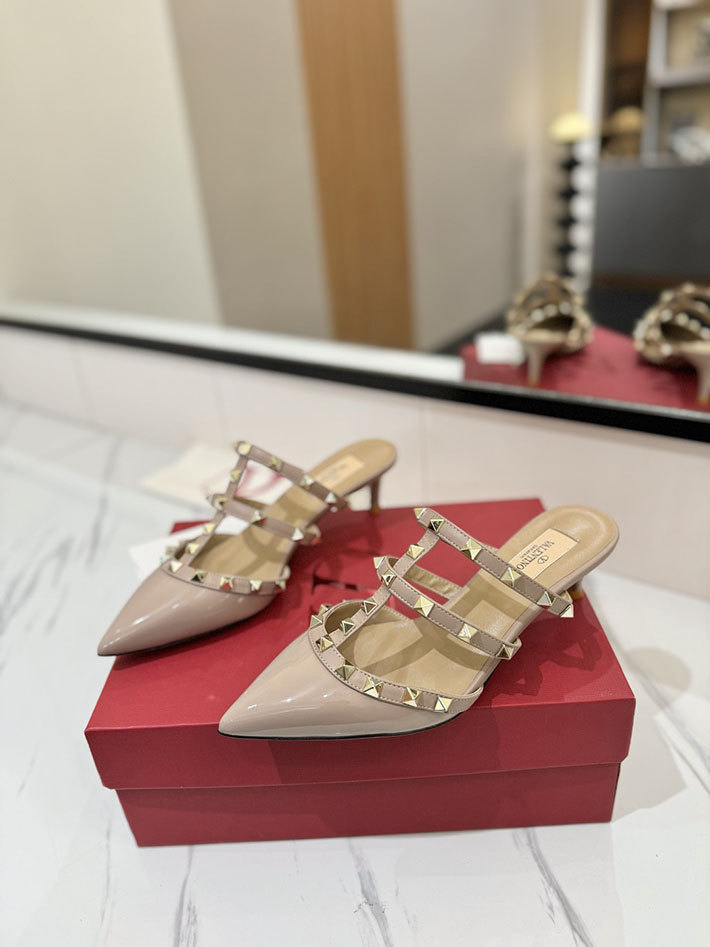 最高級ヴァレンティノスーパーコピー ヴァレンティノサンダルコピー VALENTINO 靴 2517349 ダスティピンク ヴァレンティノ サンダル レディース - 画像 (9)