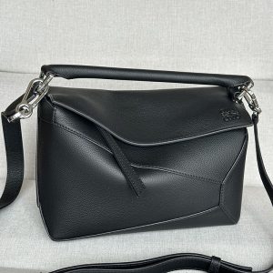 ロエベ 使いやすいバッグ