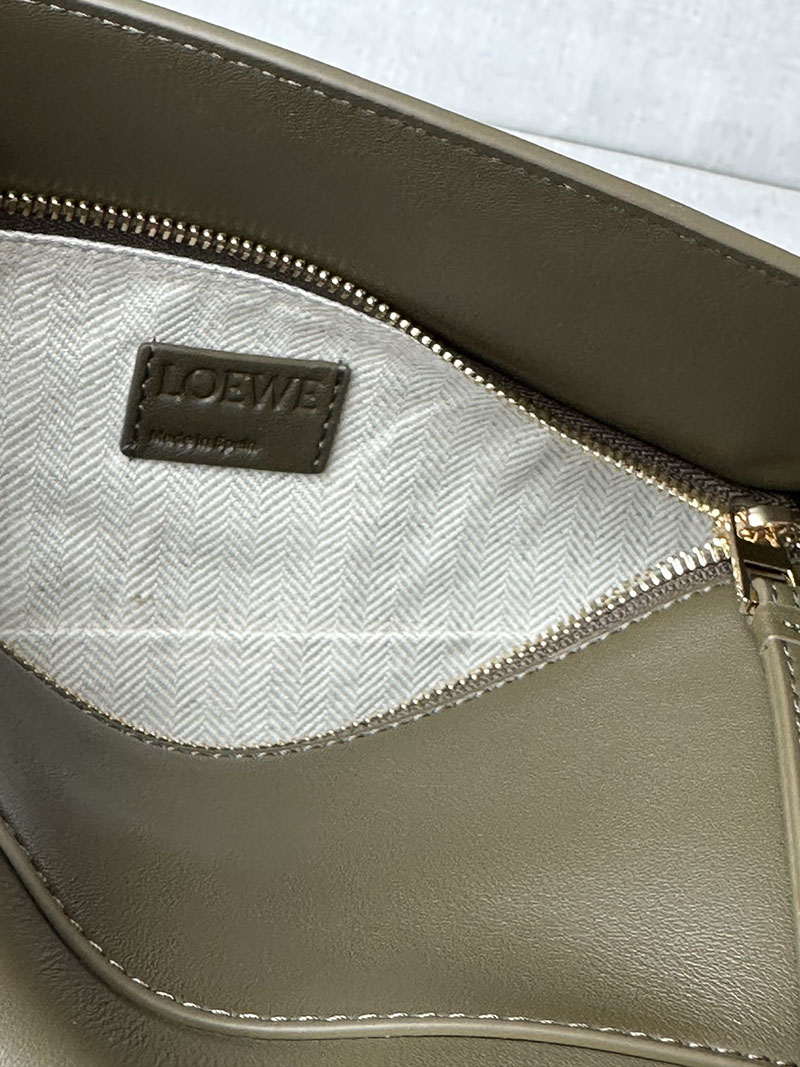 レディース ロエベ バッグ 人気 LOEWE パズルバッグ スモール A510P60X41-3969 ダークカーキグリーン ゴールド金具 - 画像 (2)