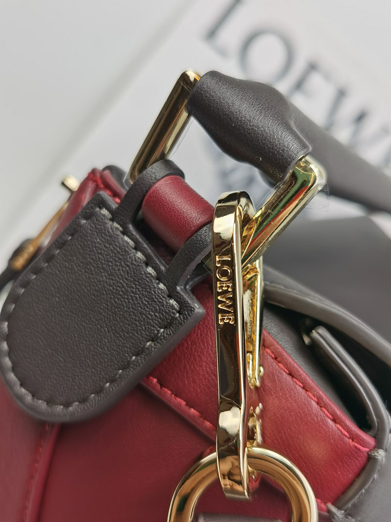 レディース ロエベ バッグ 人気 LOEWE パズルバッグ スモール A510P60X41-4521 ダークシガー/シロップ クラシックカーフ ゴールド金具 - 画像 (6)